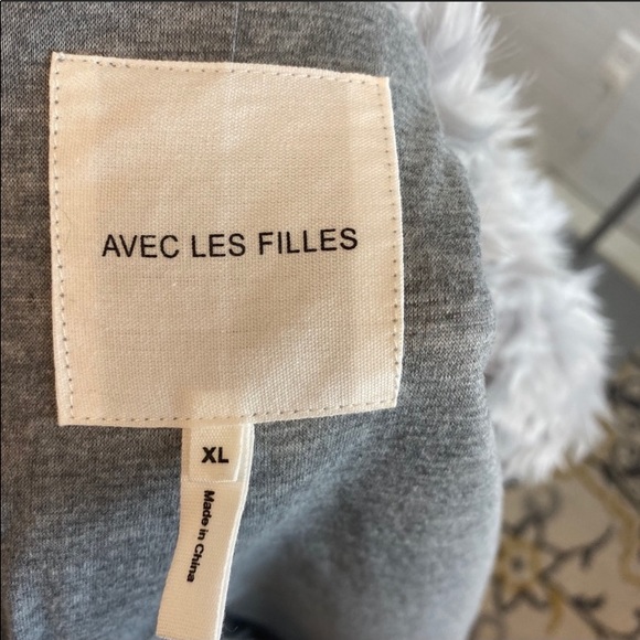 AVEC LES FILLES Notch Collar Curly Faux Fur Jacket size Extra Large - Picture 5 of 8
